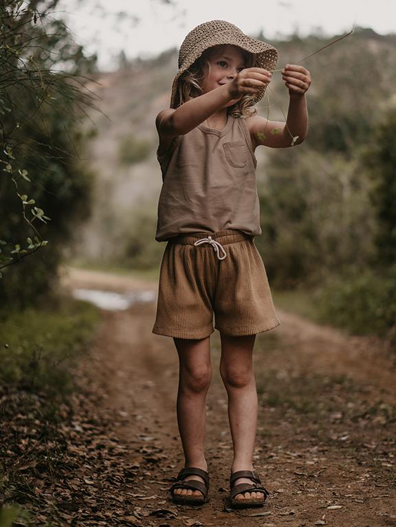 The Ribbed Short, Clay
