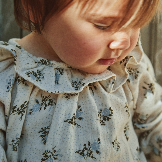 Blouse CHARME • Fleurs Blue Fog